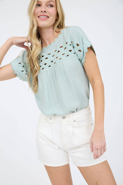 SCALLOP TRIM CUT-OUT SHORT SLEEVE BLOUSE