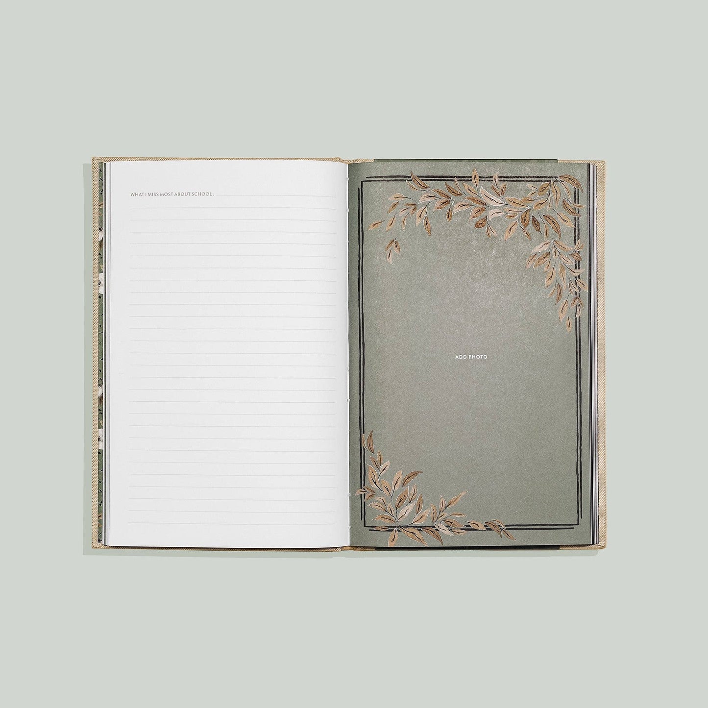 Grandma's Story: A Memory & Keepsake Journal for My Family