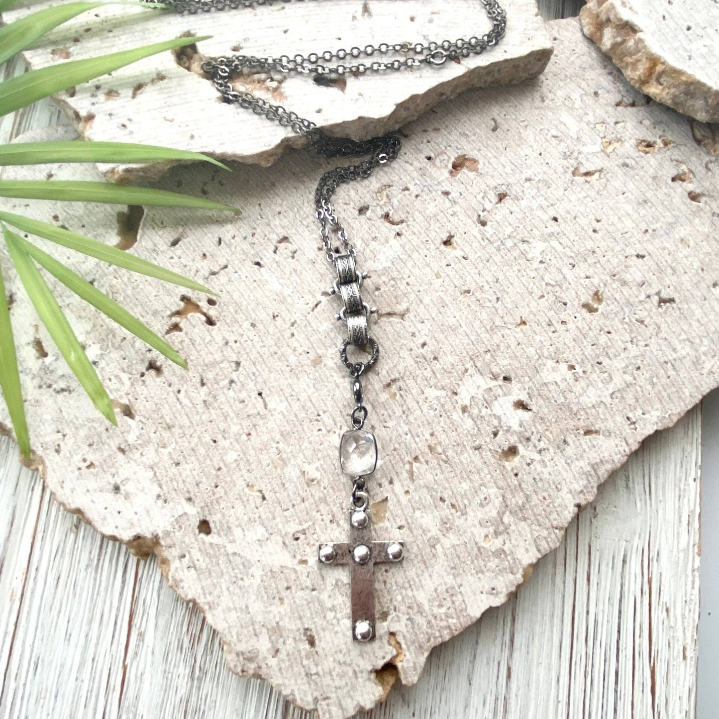 Cross religious Christian necklace vintage Jesus jewelry: Gold