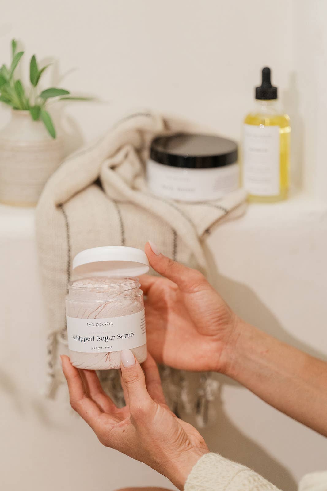 Sugar Scrub – White Lotus | Self-Care & Spa Gift