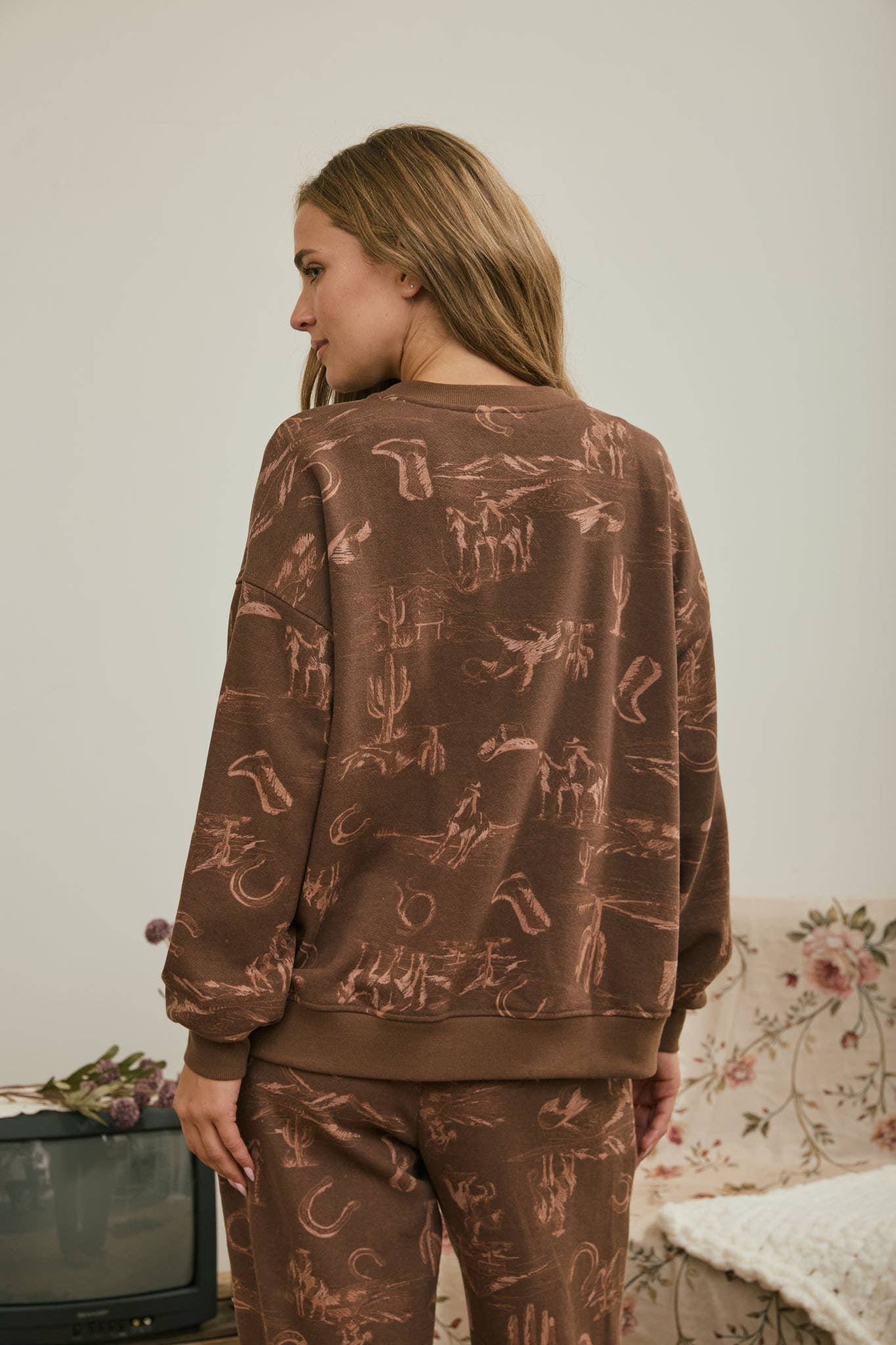WESTERN PRINT CREW NECK LONG SLEEVE KNIT TOP0