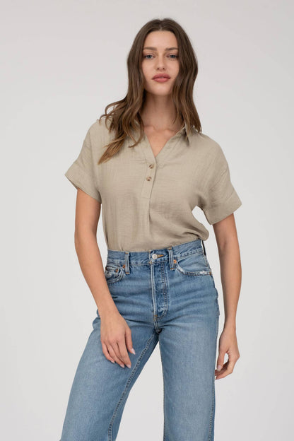 Collared Henley Short Sleeve Top