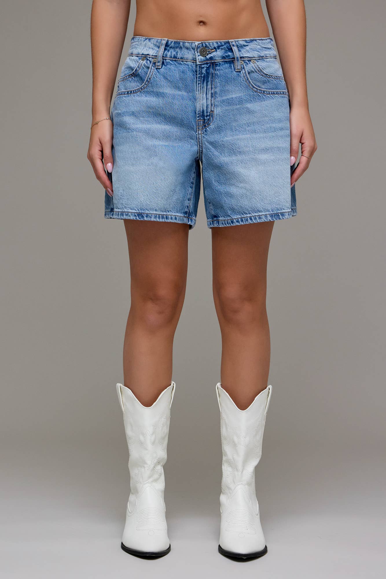 Medium Wash Classic 5" Inseam Barrel Shorts