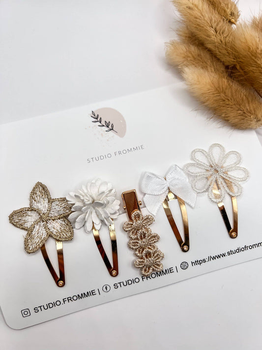 Set of Bo hair clips