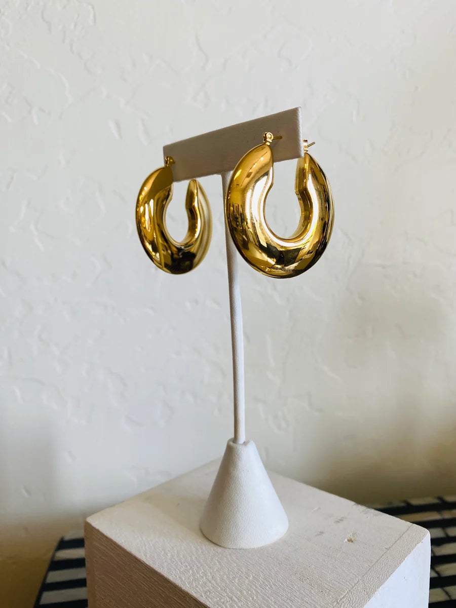 Ana Gold Hoop Earrings
