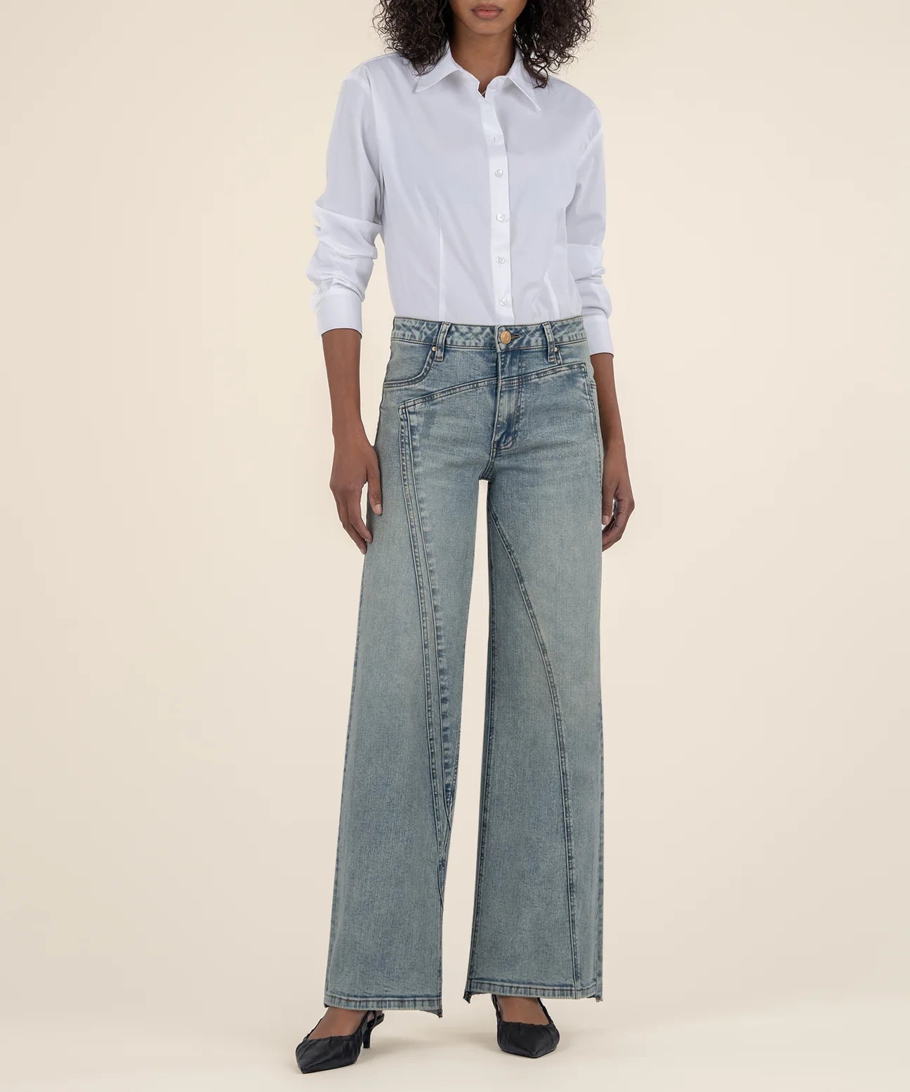 Generosity High Rise Wide Leg Jean