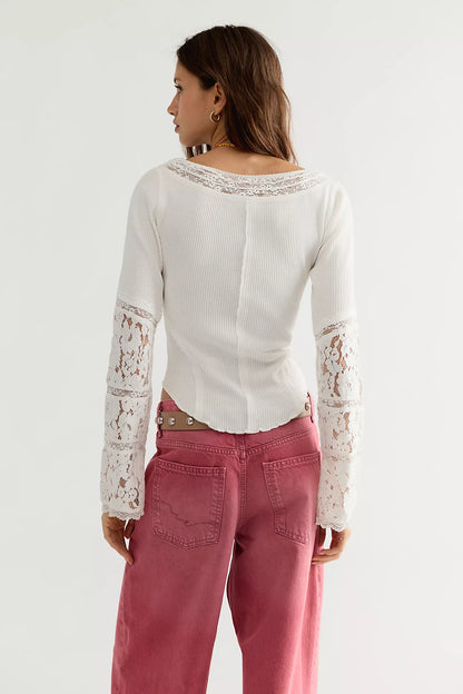 Amber Lace Cuff Longsleeve