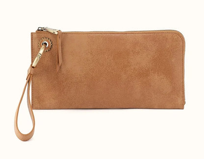 Jett Wristlet in Whiskey