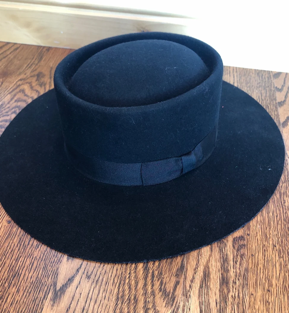 Black hat