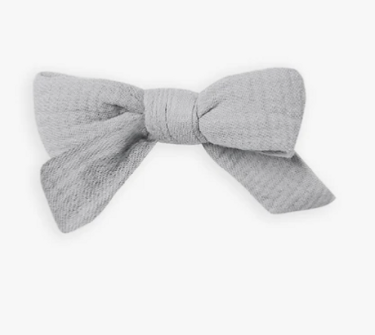 Quincy Mae Grey Hair Clip