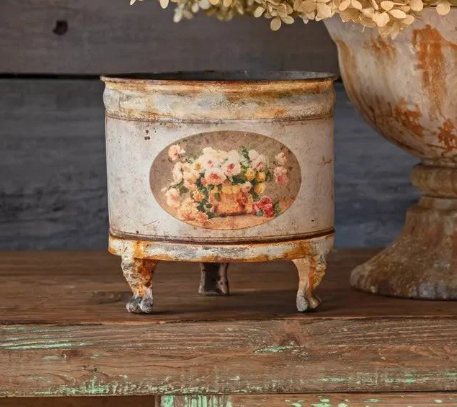 Old Rose Round Tole Container