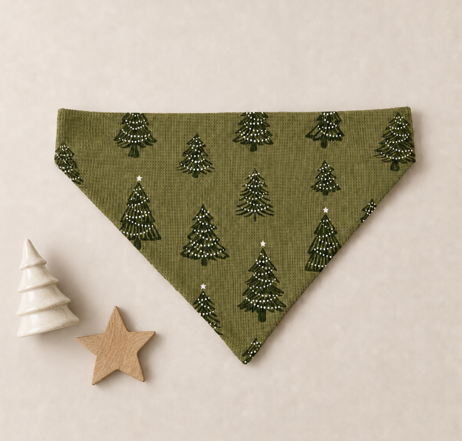 Holiday Thermal Pet Bandana-Twinkle Tree