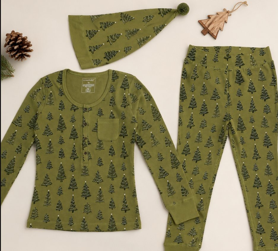 Woman's Holiday Thermal PJ & Cap Set-Twinkle Tree
