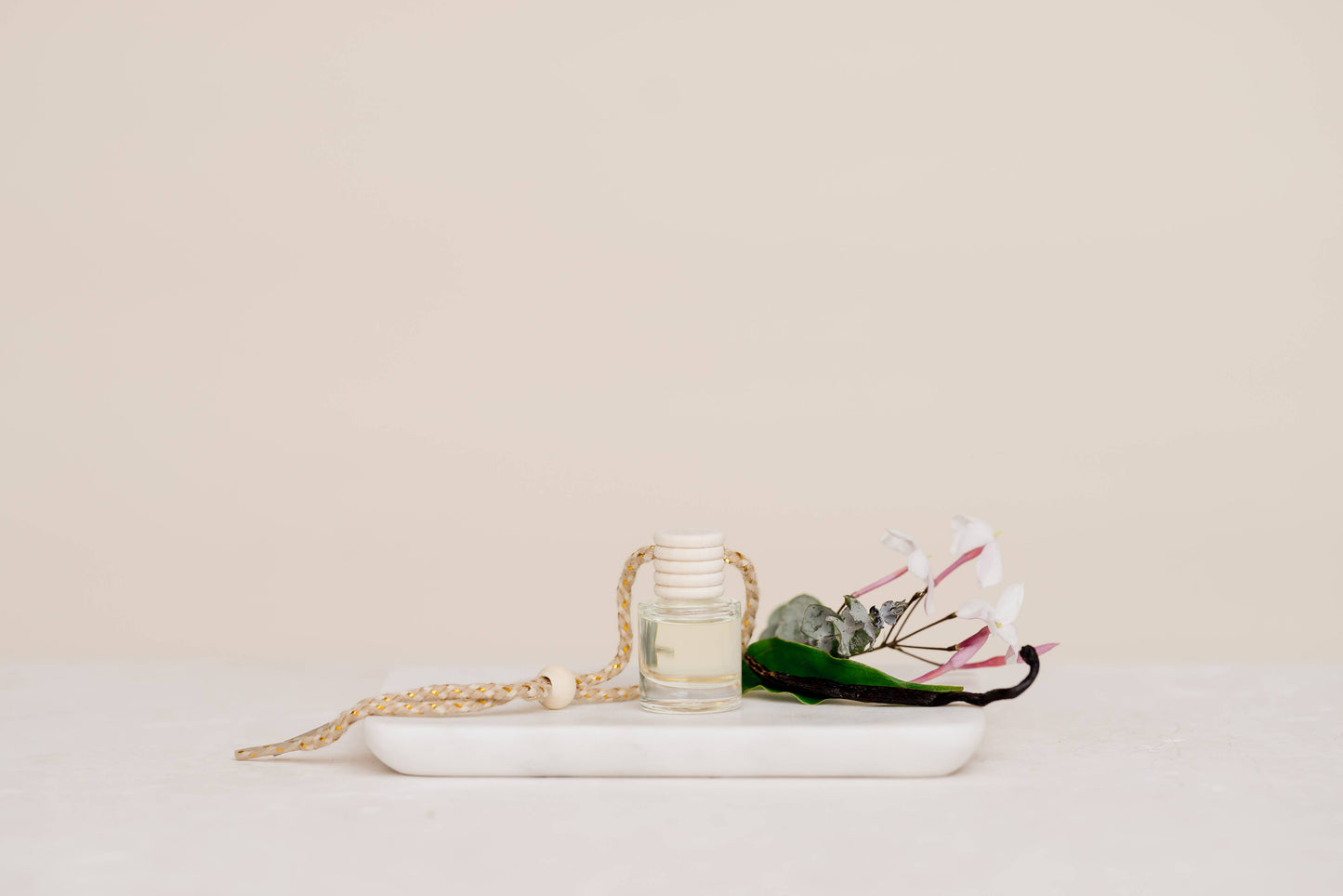 Warm Cashmere Car Diffuser – Vanilla, Amber & Jasmine