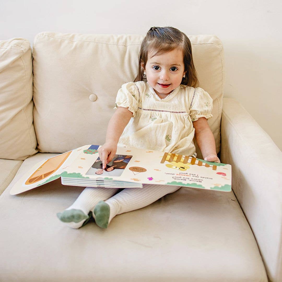 Interactive Photo Book "Where's My Family? - Lift-the-Flap