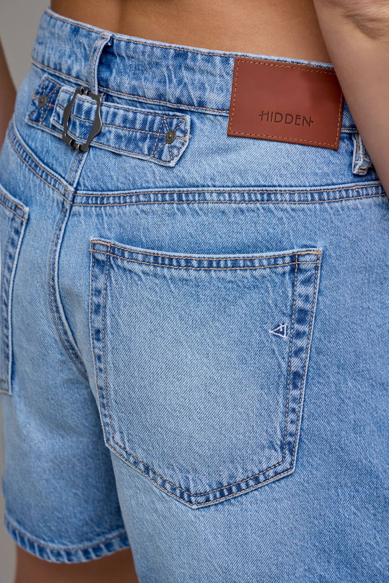 Medium Wash Classic 5" Inseam Barrel Shorts