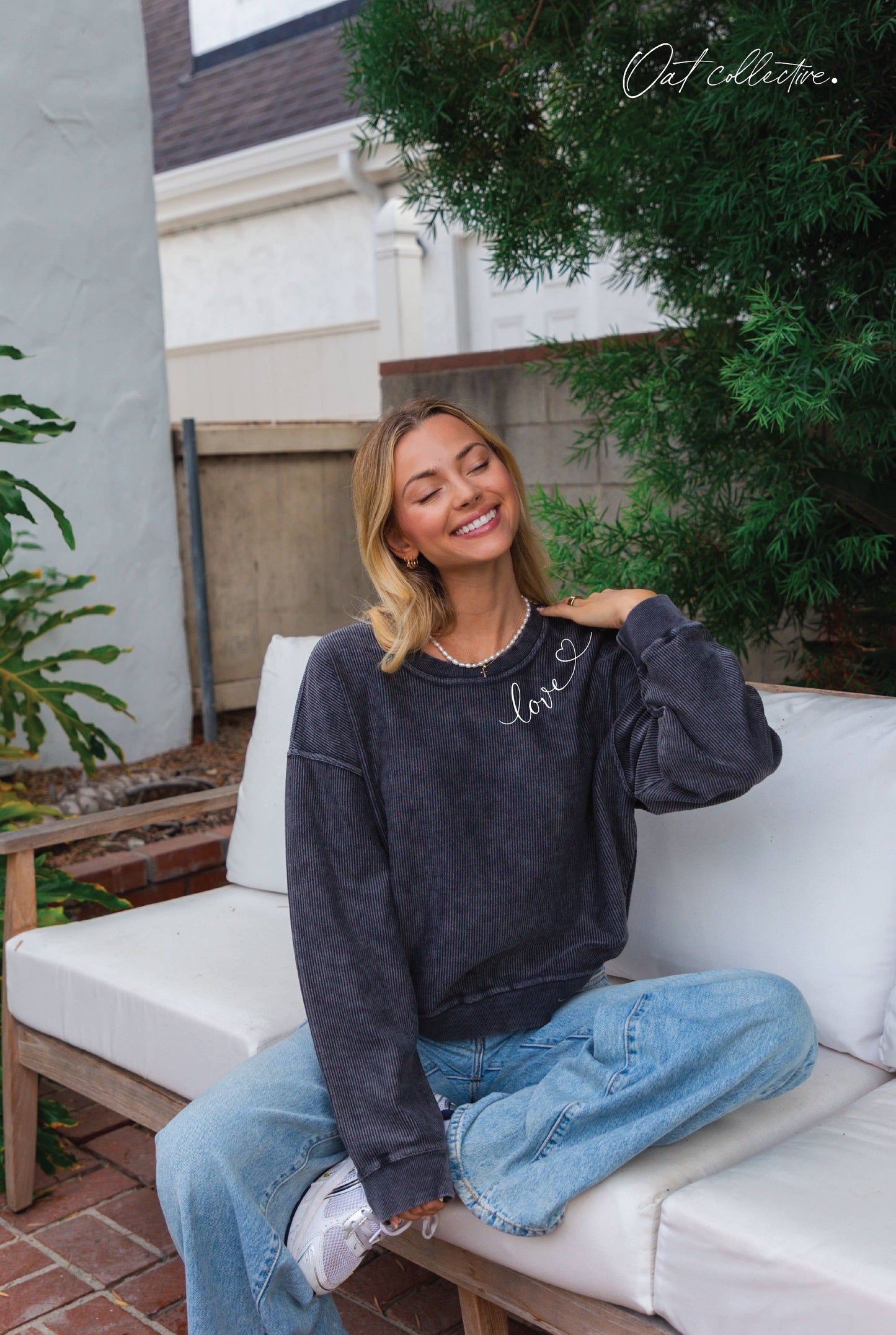 LOVE HEART NECKLINE Cropped Thermal Vintage Pullover