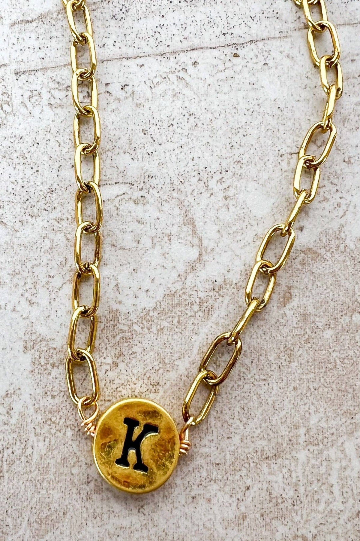 Circle Initial Pendant Necklace Gold