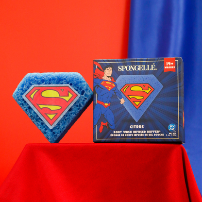 Spongellé Superman Citrus body buffer, lifestyle photo